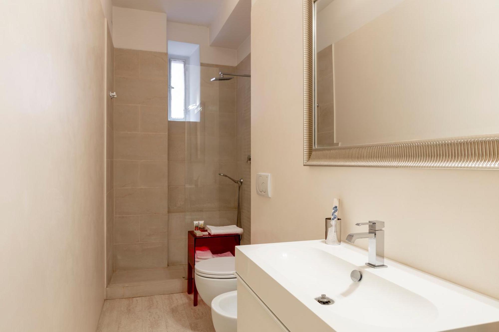 Comfort Suites Garibaldi Milan Room photo